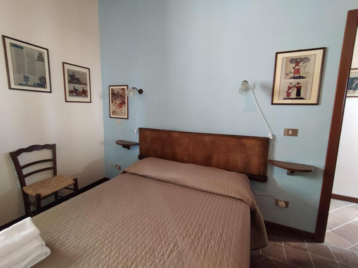 Locanda Il Falco Nero Fumone ภายนอก รูปภาพ