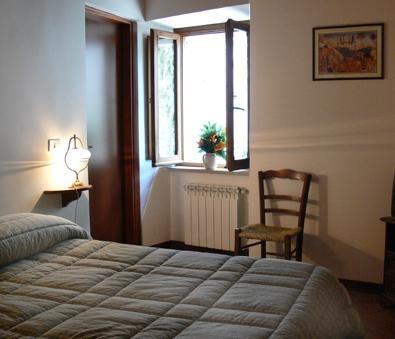 Locanda Il Falco Nero Fumone ภายนอก รูปภาพ