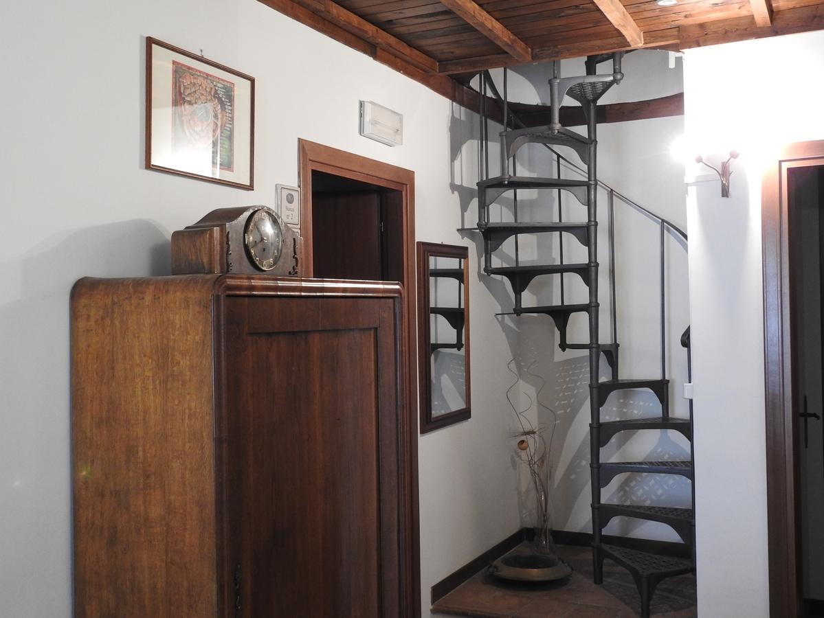 Locanda Il Falco Nero Fumone ภายนอก รูปภาพ