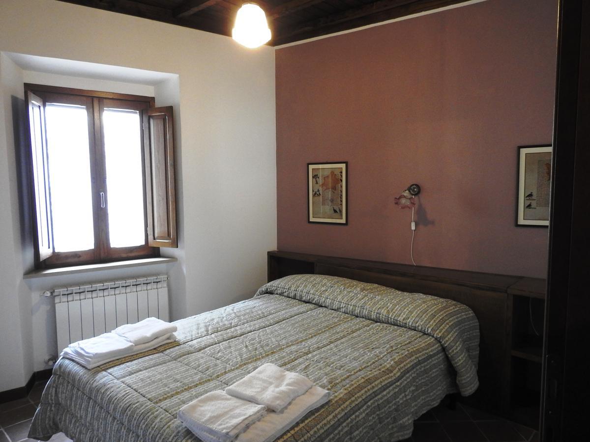 Locanda Il Falco Nero Fumone ภายนอก รูปภาพ